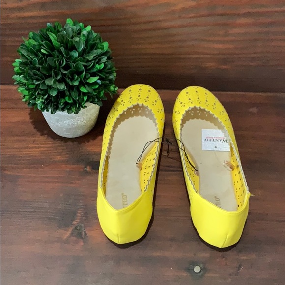 Wanted Tulip Memory Foam Ballet Flat - Picture 2 of 3